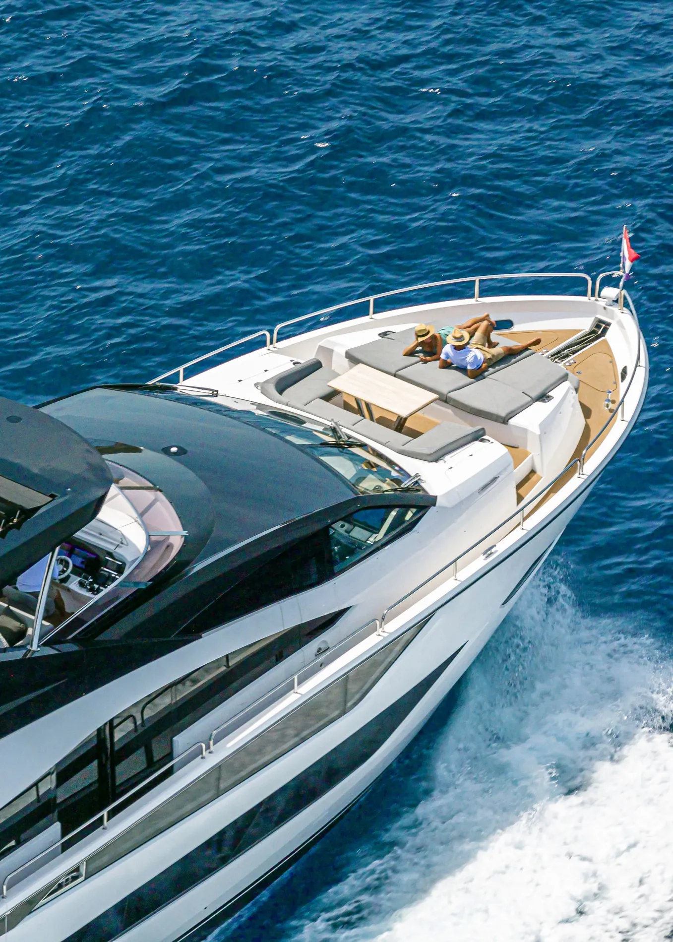 A SUNSEEKER ESCAPE