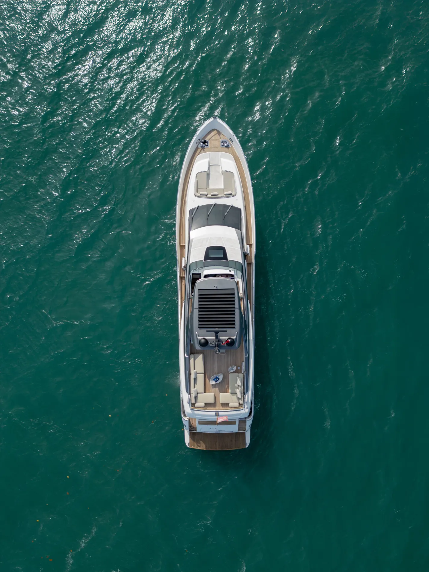 Sanlorenzo Style. Flybridge Living.