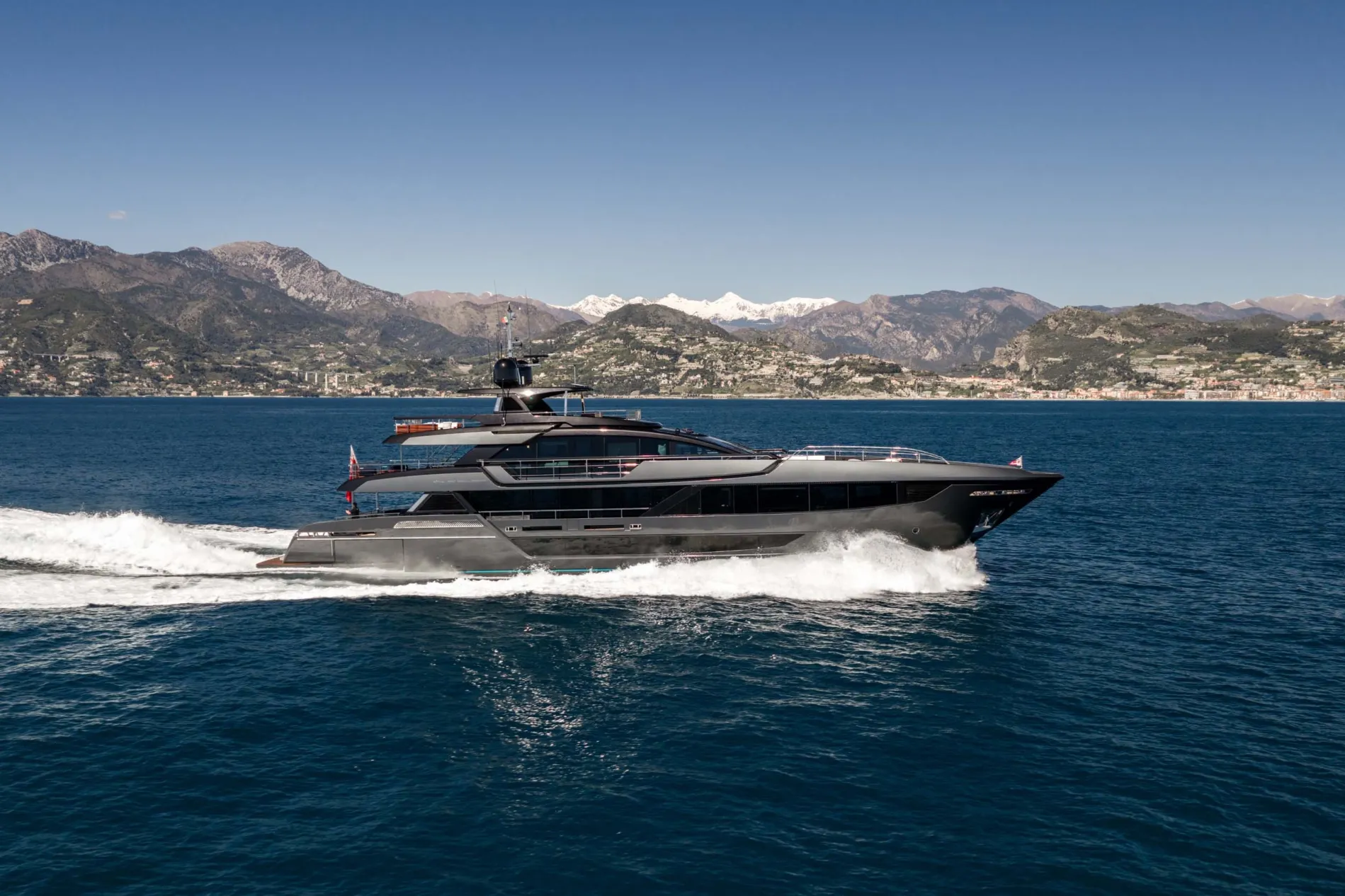 RIVA'S FLAGSHIP FLYBRIDGE