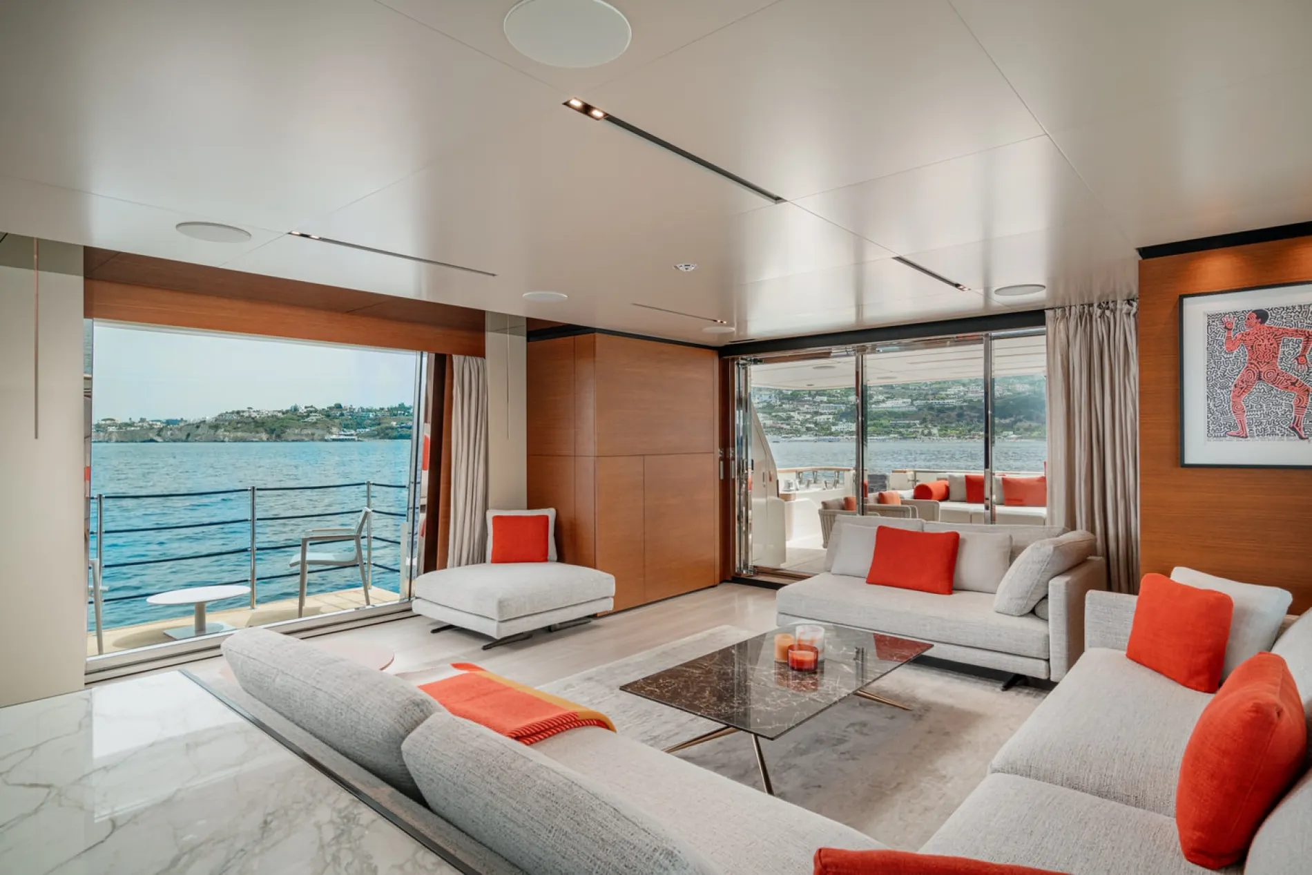 Custom Line Navetta 33