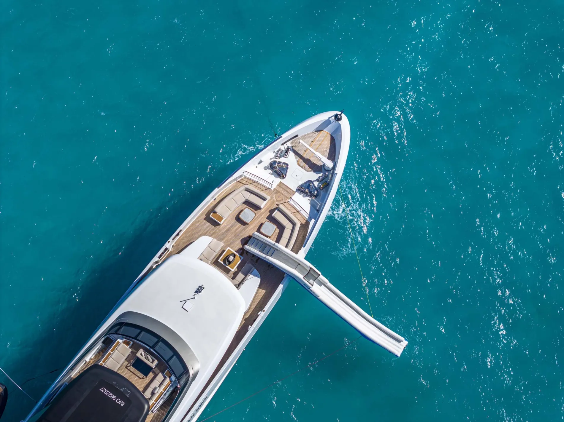 PRIVATE OPERATION OR CHARTER USE 