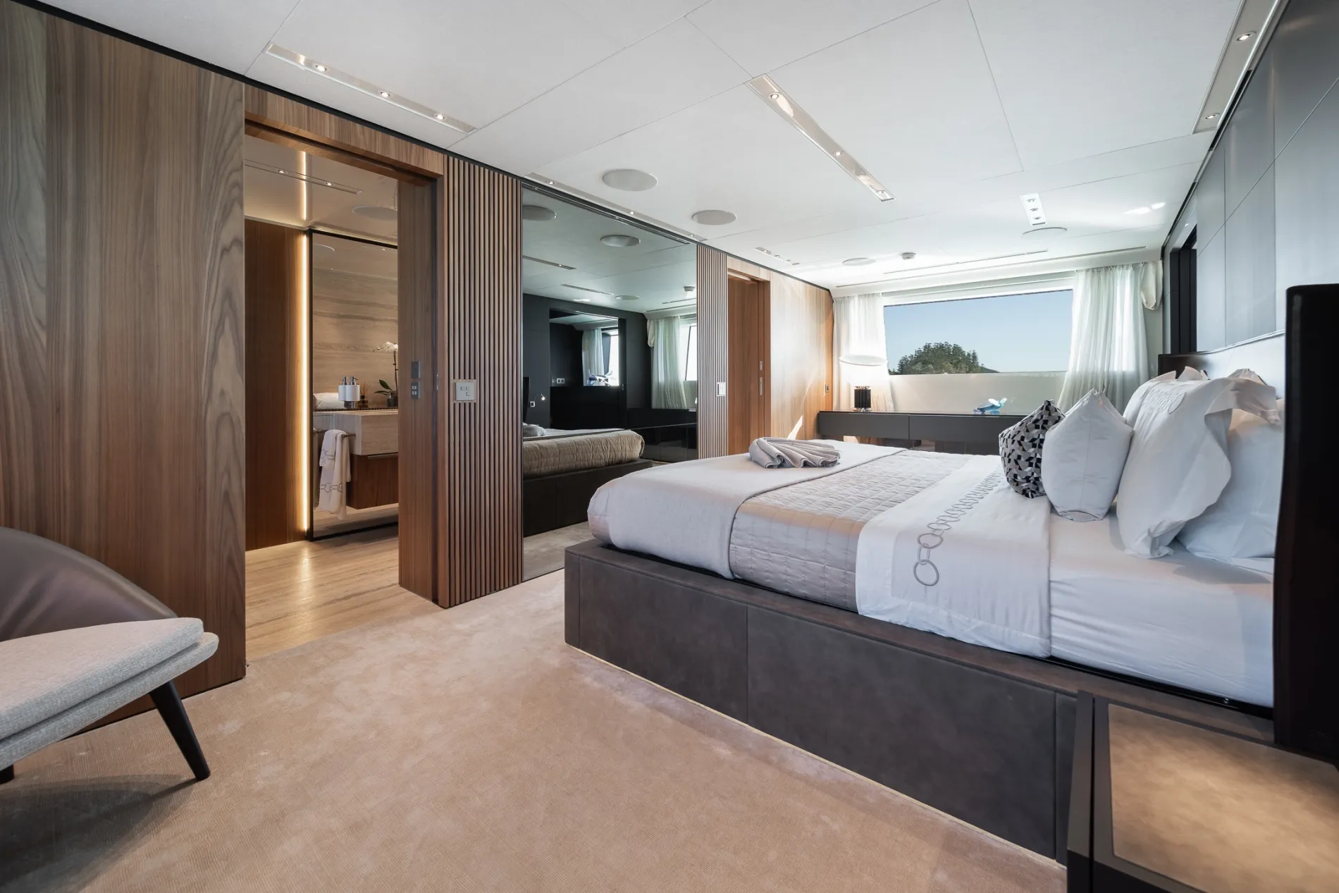 MASTER SUITE