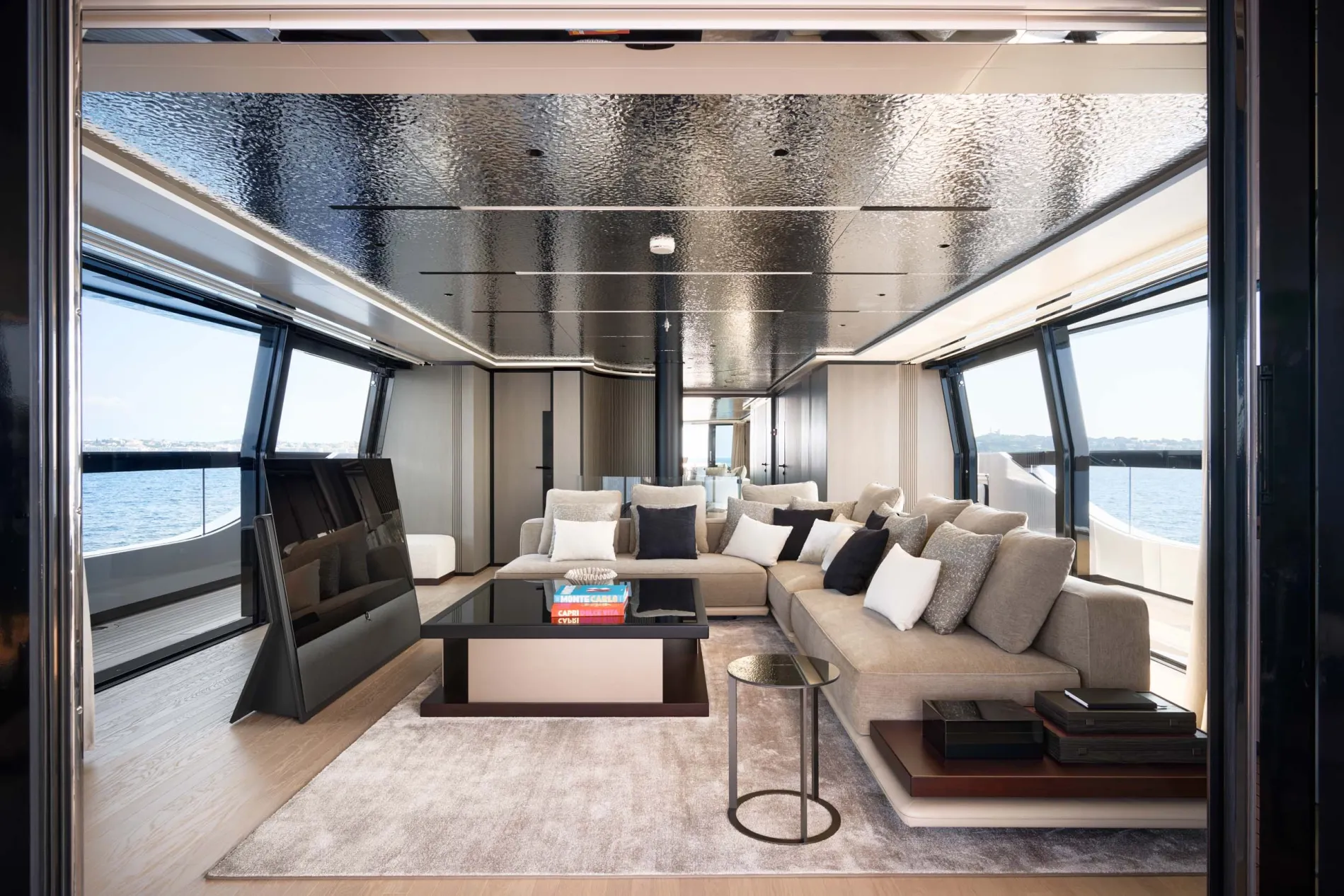 Sky Lounge