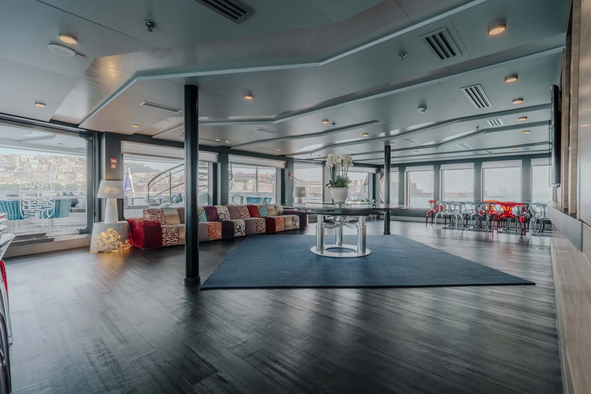INTERIORS BY LUIZ DE BASTO
