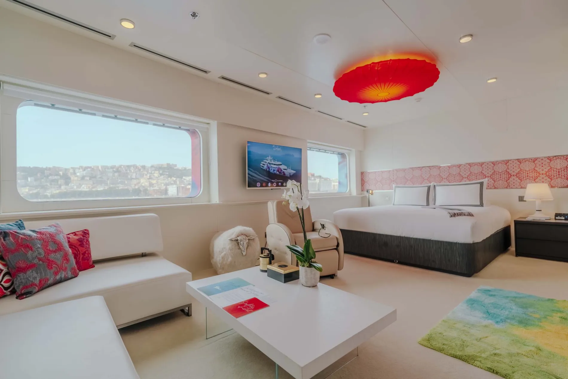 ACCOMMODATION FOR 32