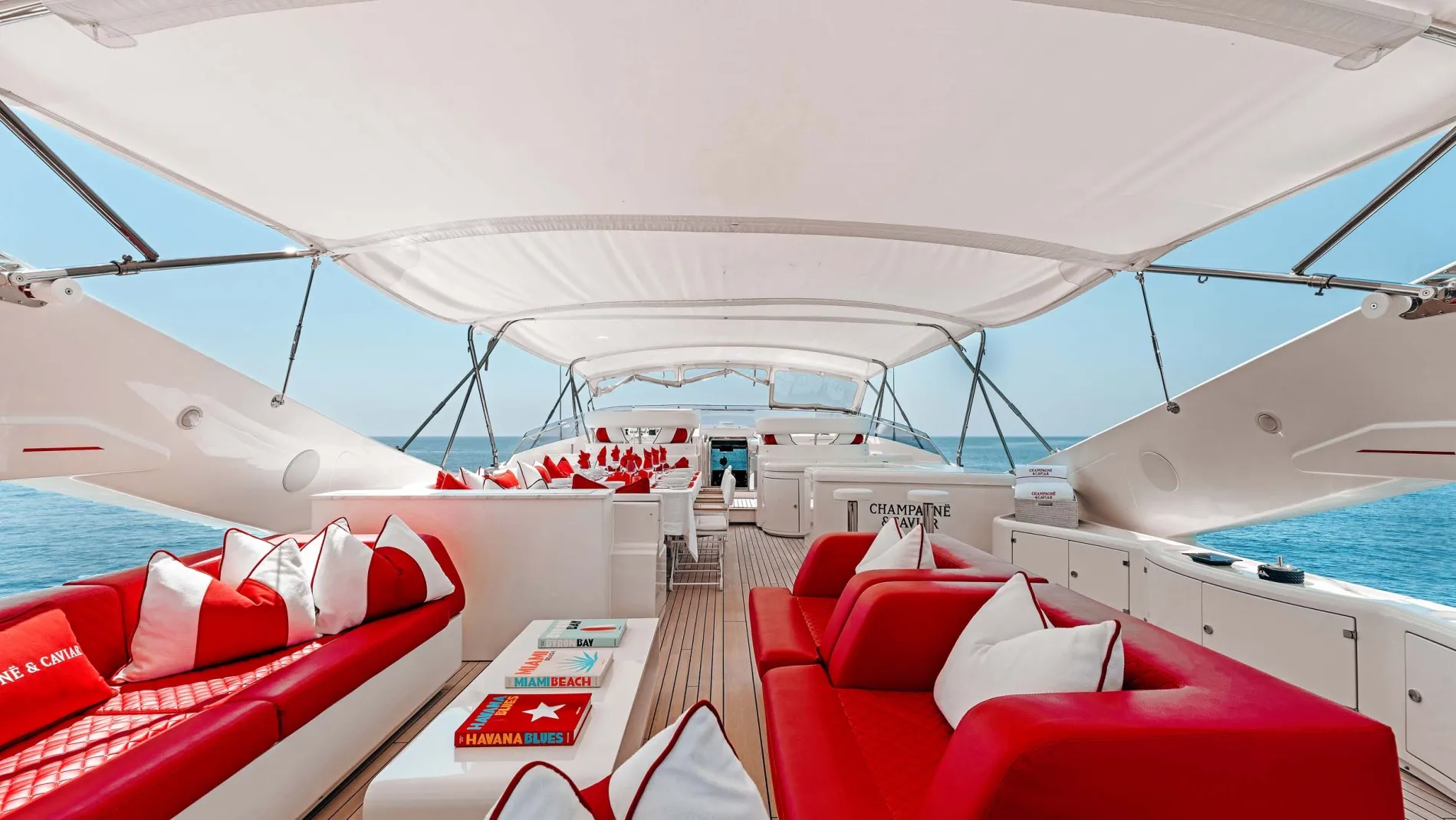 THE ALFRESCO ADVANTAGE