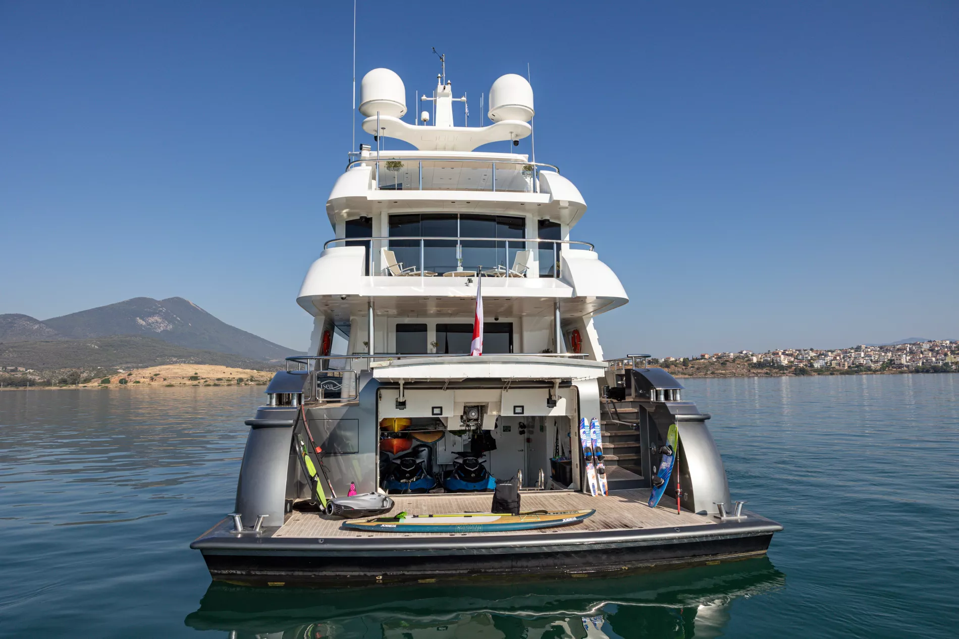 PLAYGROUND ON THE WATER