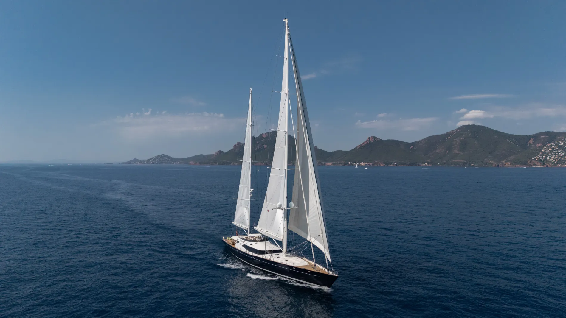 A KETCH WITH CREDENTIALS 