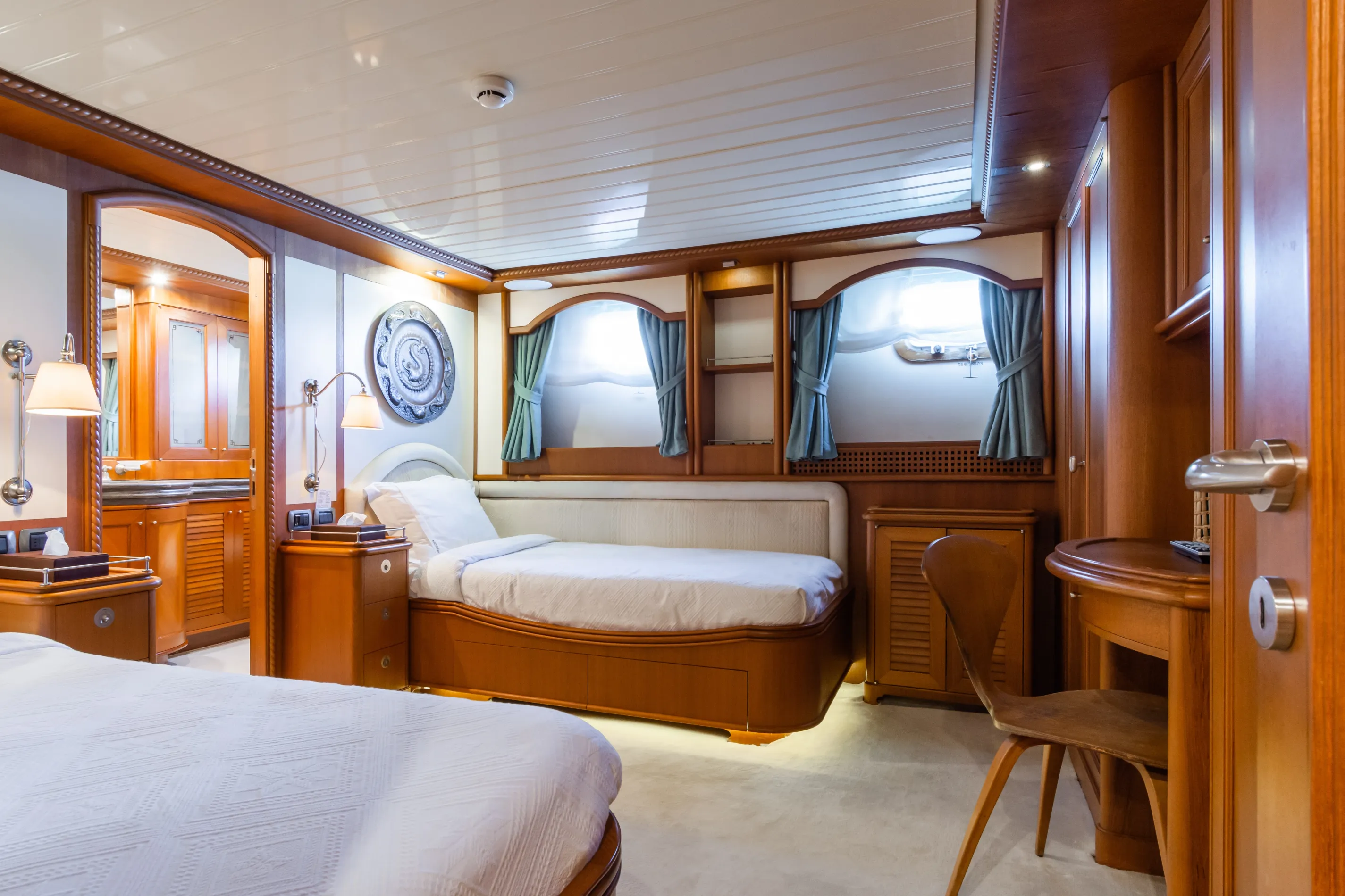 An All-Steel Canoe-Stern Classic.