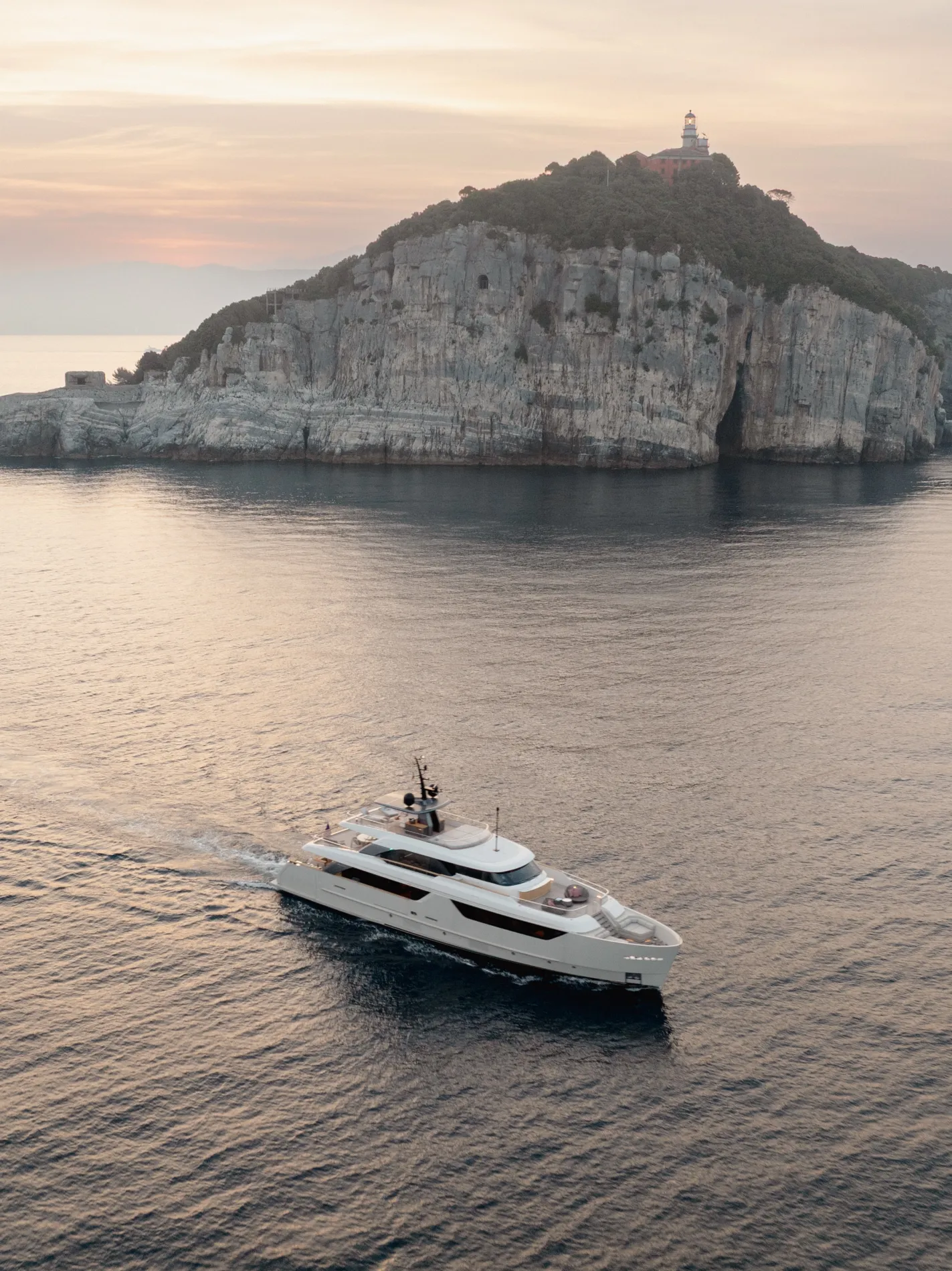 An Outstanding Sanlorenzo SD118.