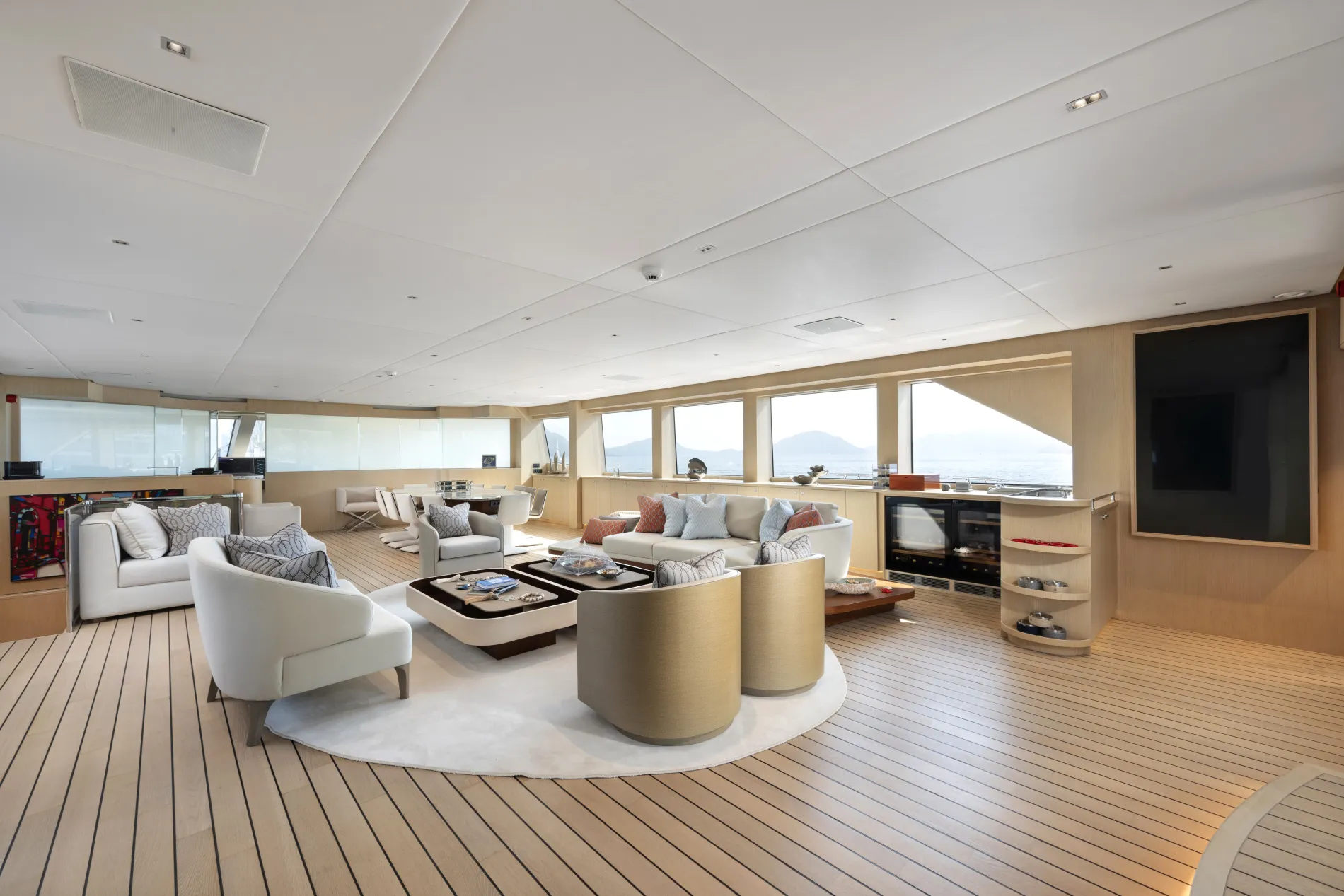 LIGHT-FILLED INTERIORS