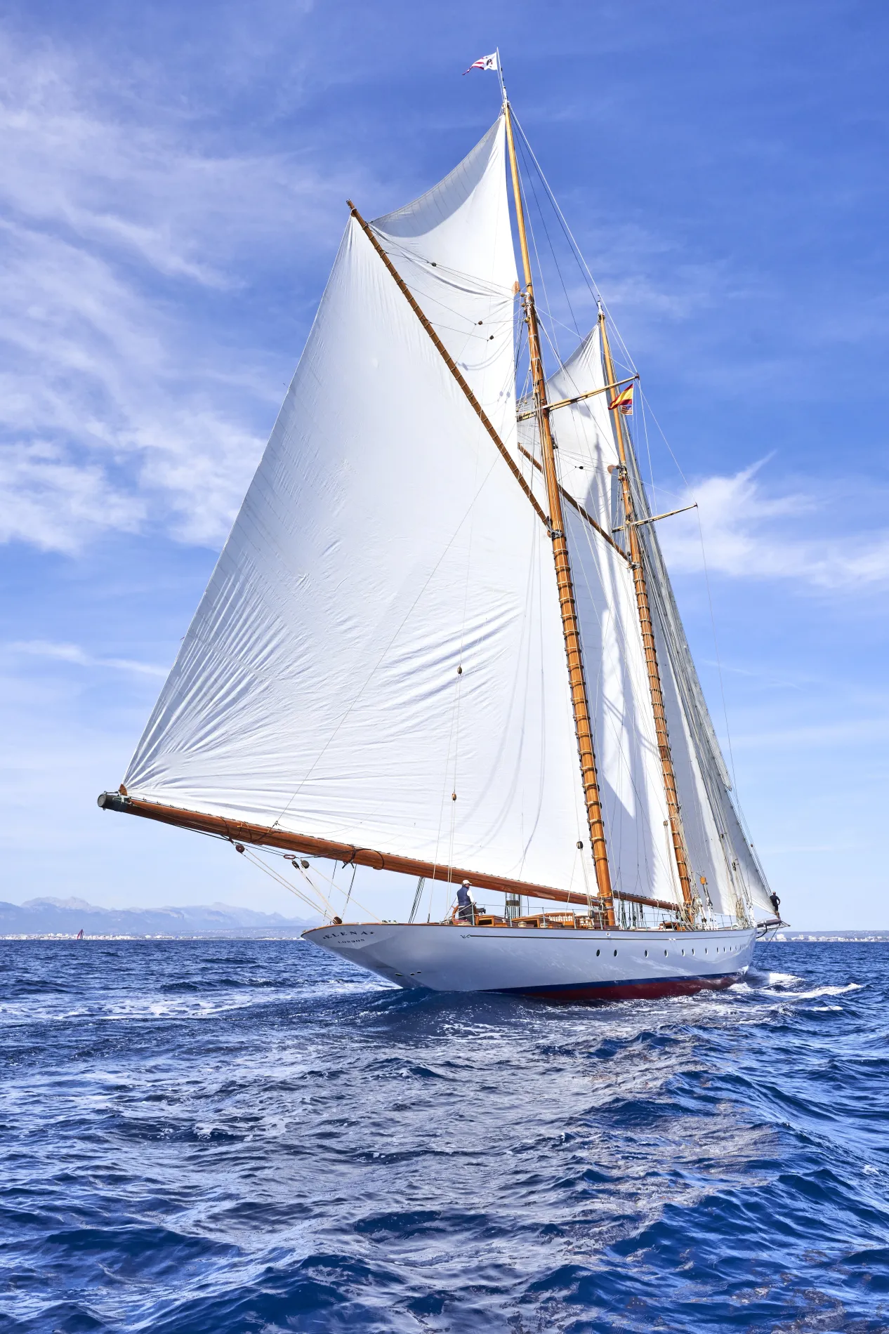A TRIBUTE TO THE GOLDEN AGE OF YACHTING