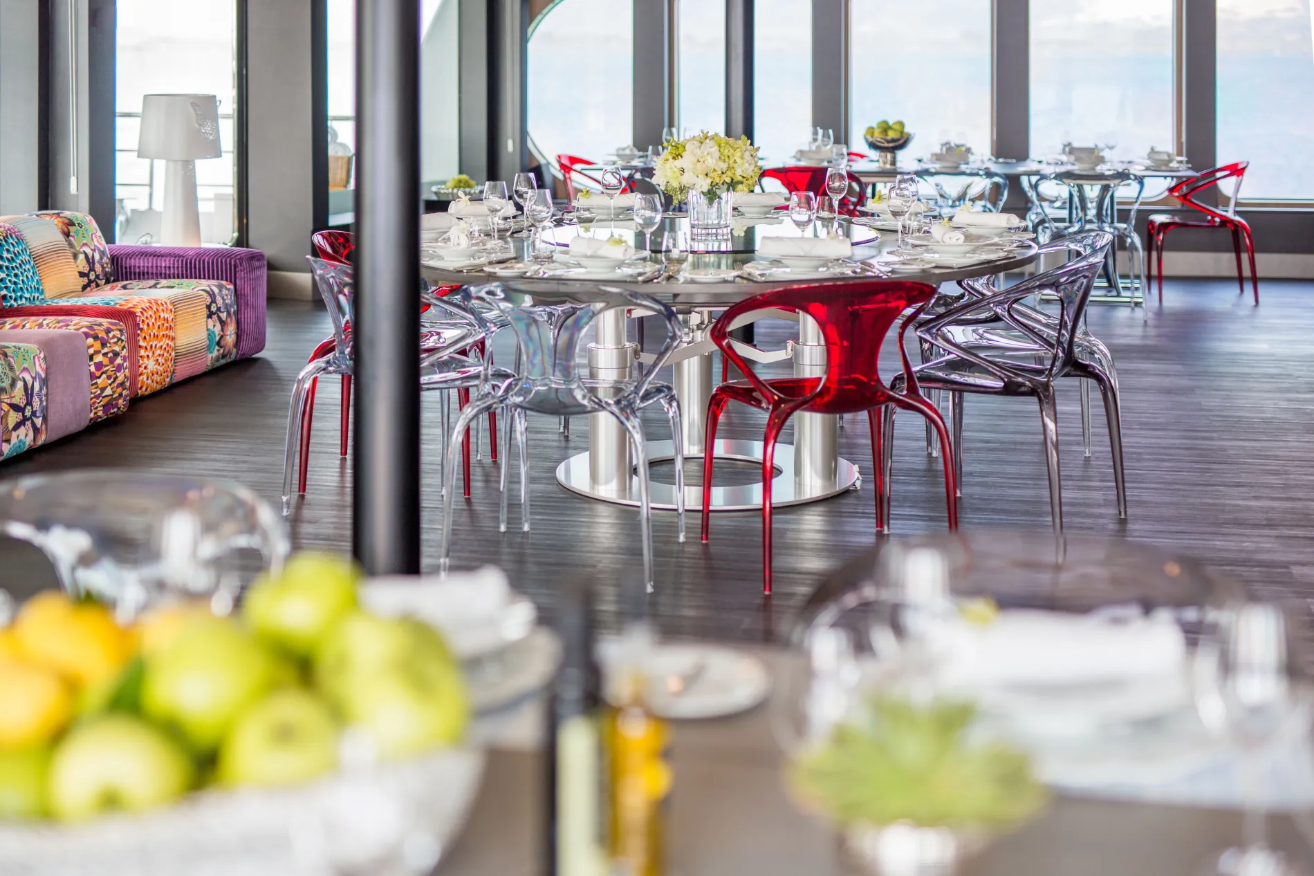 ALL-OUT HOSPITALITY