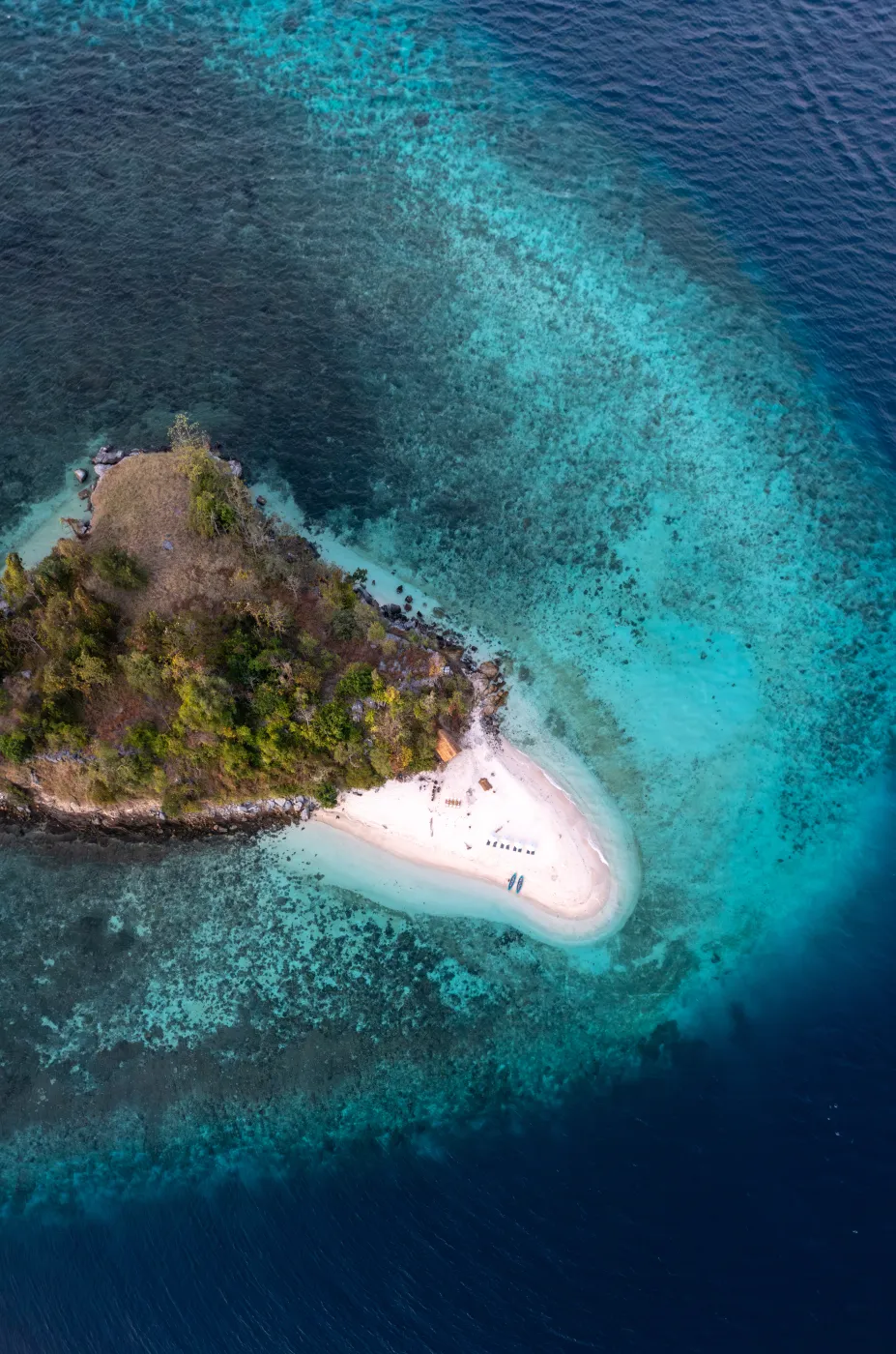 An archipelago made for exploration