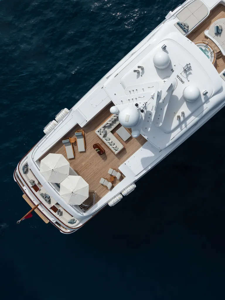 Yacht Management Services | Luxury Yacht Management | C&N | C&N