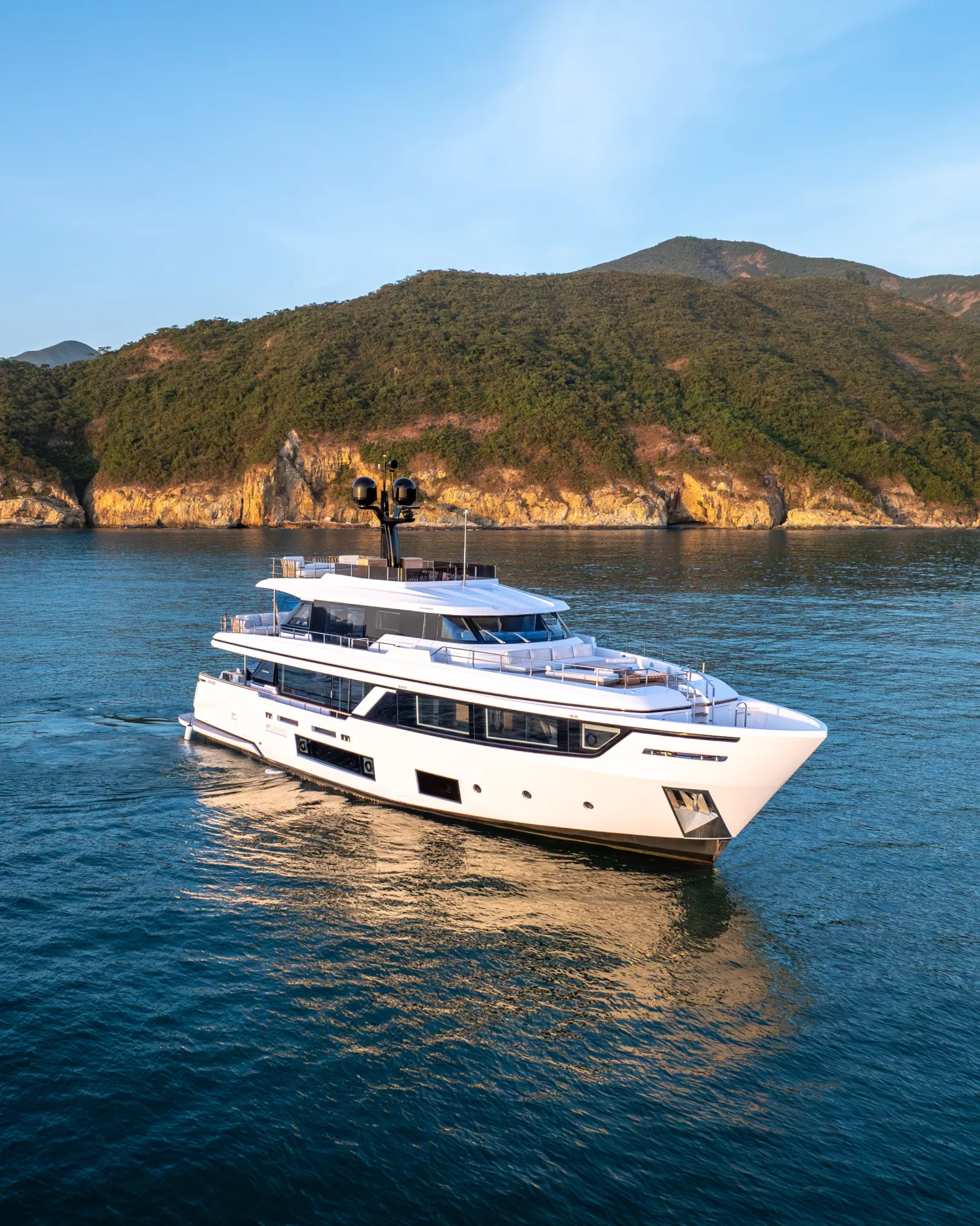 A Highly Upgraded Custom Line Navetta 30