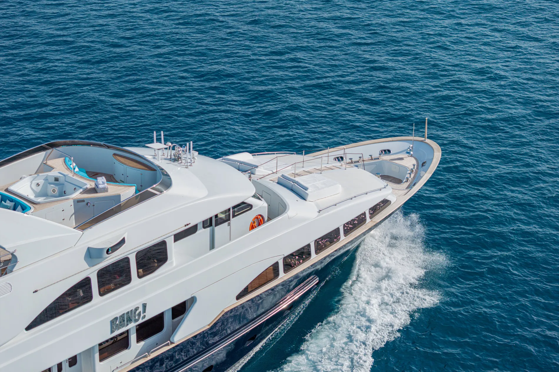 Benetti 115