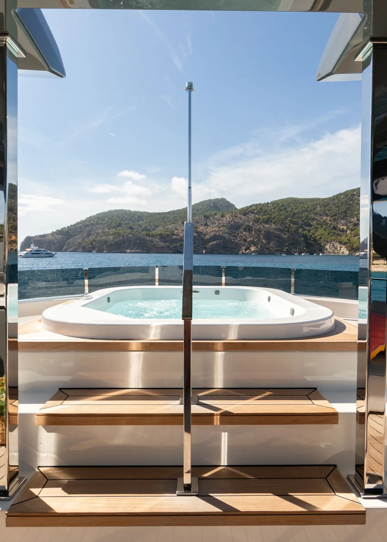 A Benchmark in the Navetta Series