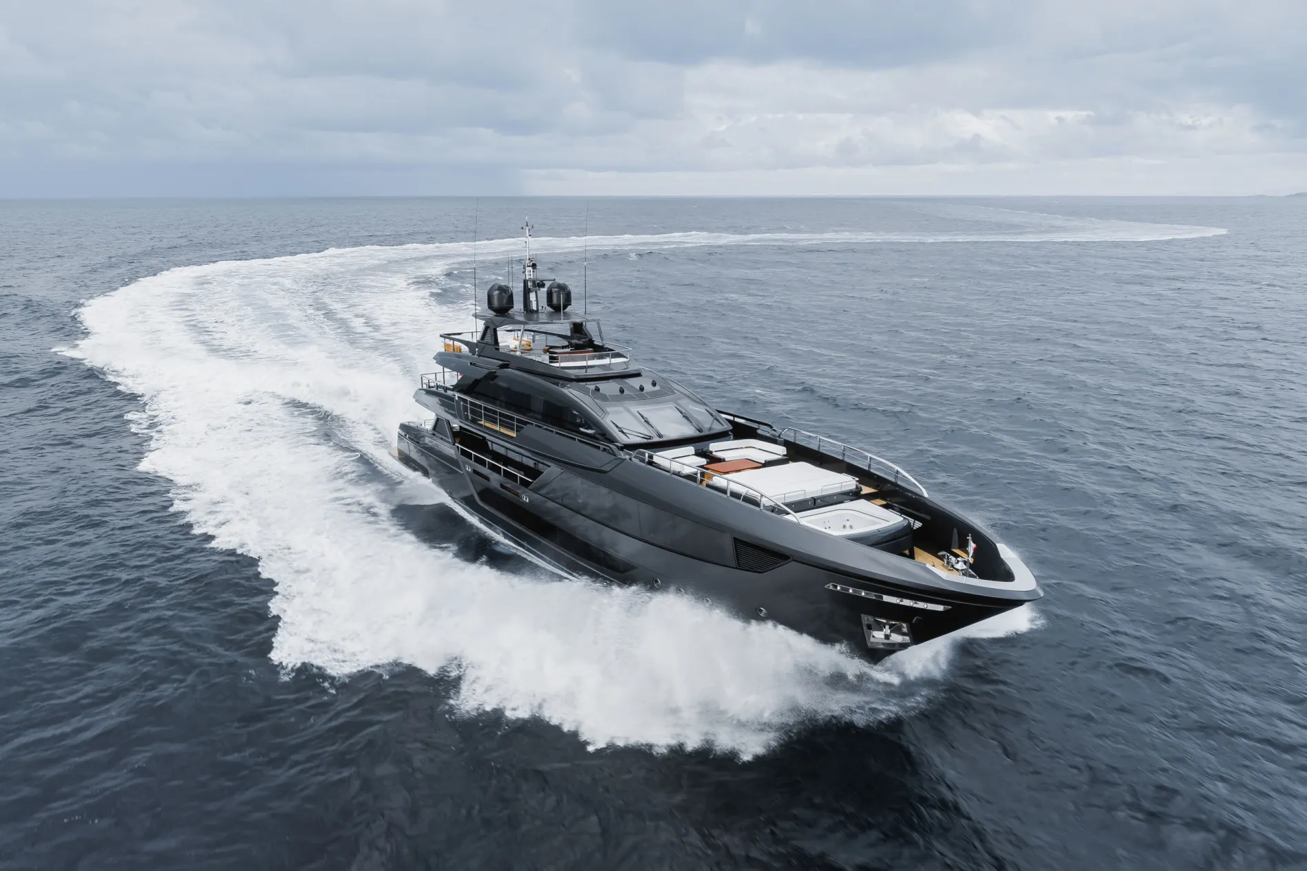 RIVA'S FLAGSHIP FLYBRIDGE