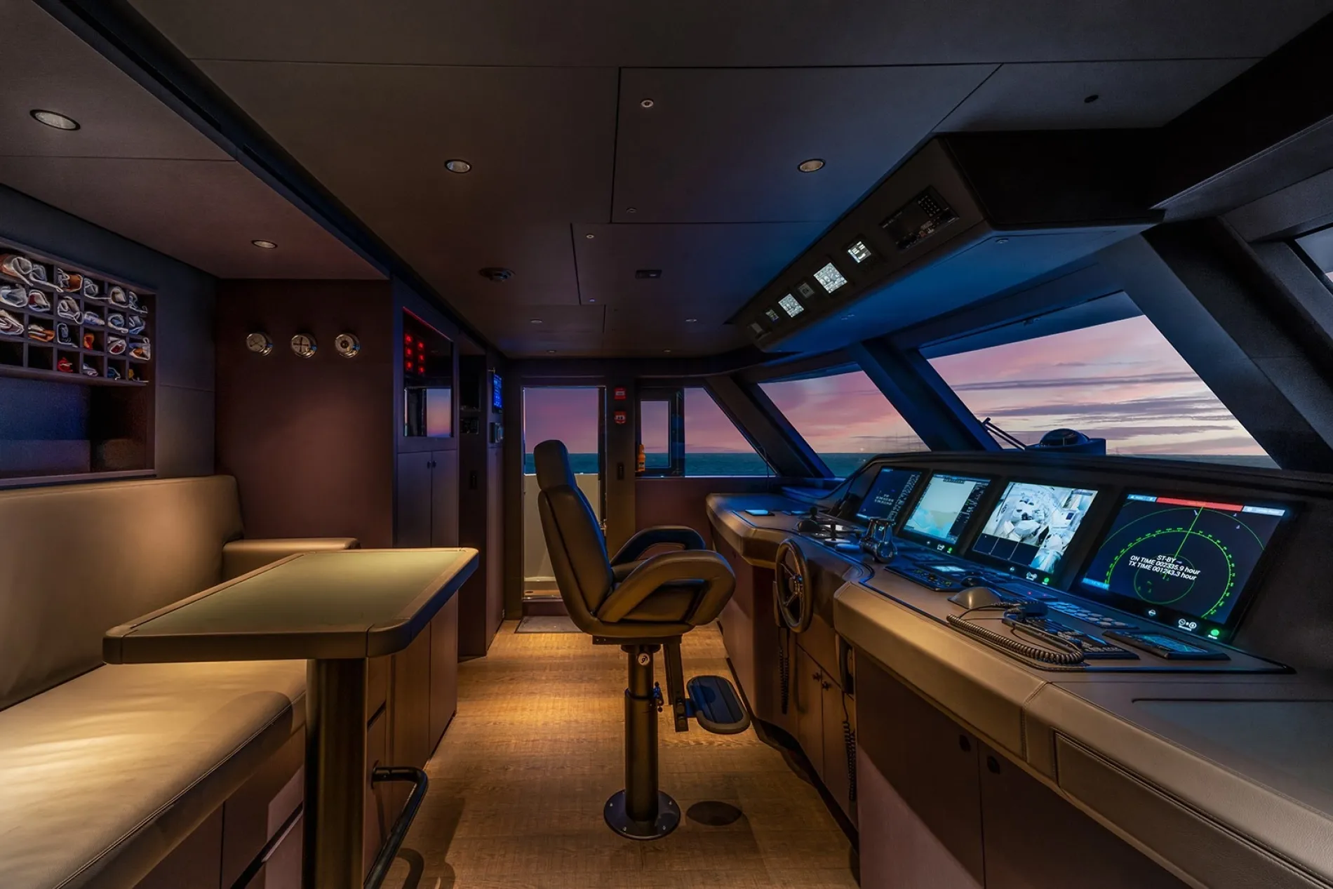 RENOWNED WORLD CRUISER